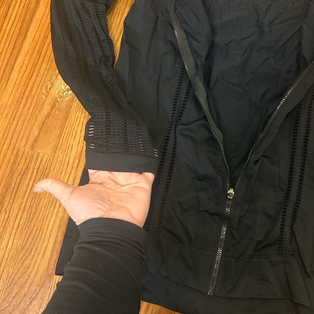 Fabletics Lila Black Seamless Jacket - Picture 5 of 7